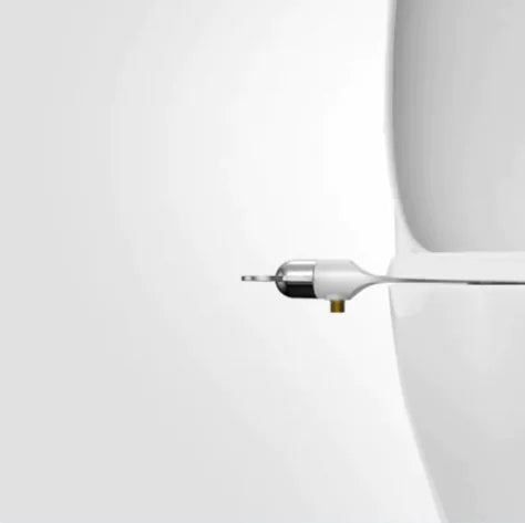 LustraClean ™ - ultra-slim bidet attachment